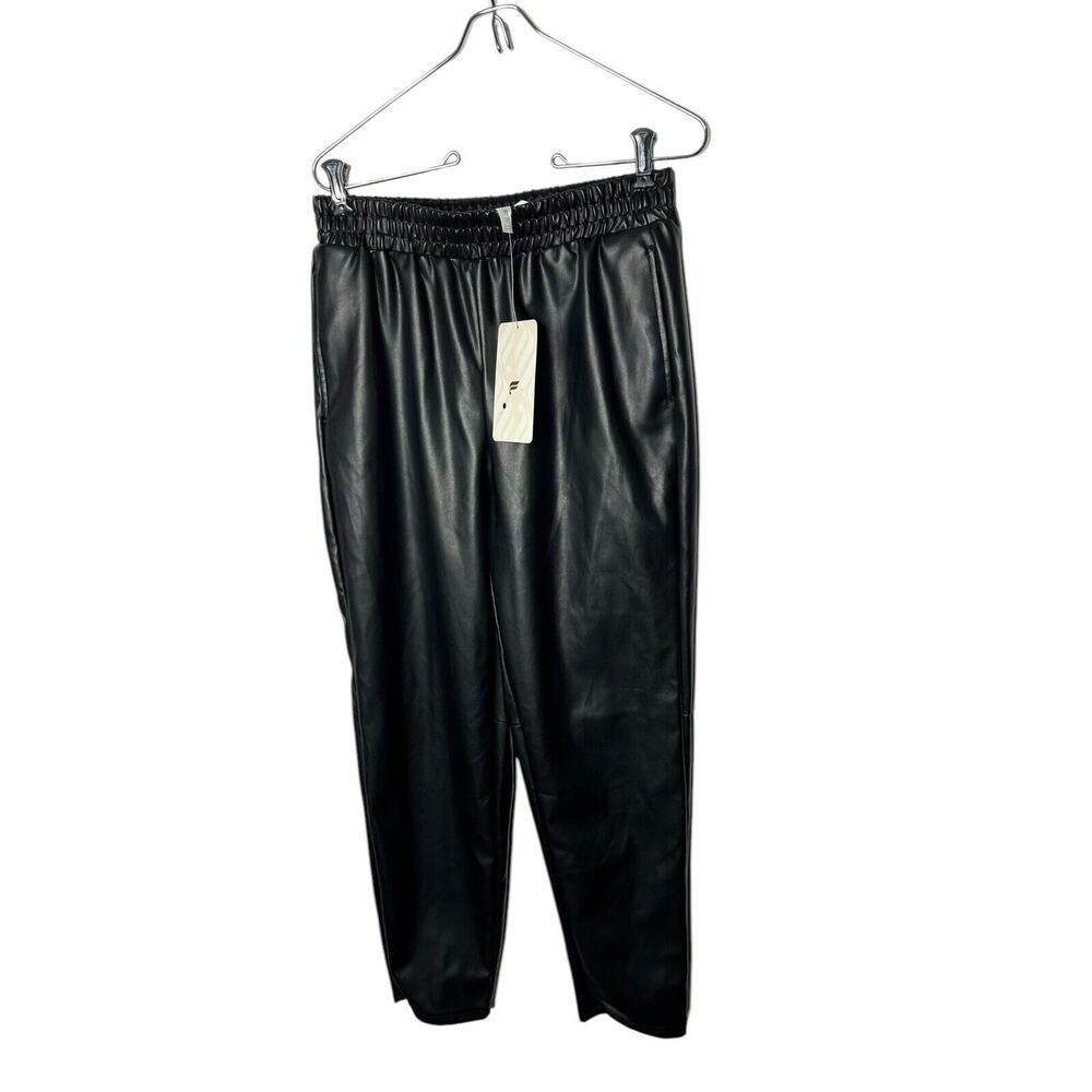 New Fabletics Black Vegan Leather Pull‎ On High Rise Jogger Pants sz S